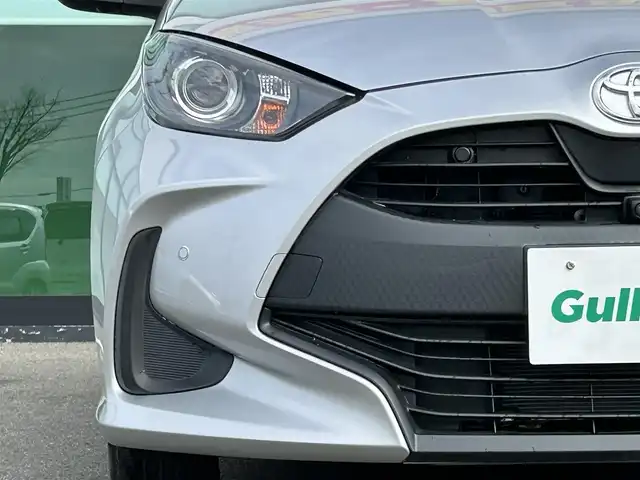 トヨタ ヤリス G 和歌山県 2021(令3)年 1.1万km シルバーM 純正8インチナビ/全方位カメラ/衝突軽減ブレーキ/レーダークルコン/前後コーナーセンサー/レーンキープアシスト/オートライト/ビルトインETC/前後ドラレコ/シートヒーター