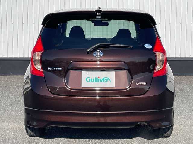 日産 ノート X エアロS V +セーフ 千葉県 2015(平27)年 2.3万km インペリアルアンバーP 純正ナビ/(フルセグTV/SD/CD/DVD/AM/FM/iPod)/衝突被害軽減システム/車線逸脱警報/横滑り防止装置/ETC/アイドリングストップ/フォグランプ/ウィンカーミラー/電動格納ミラー/純正15インチAW/シートリフター/プッシュスタート/スマートキー/フロアマット/ドアバイザー/スペアキー