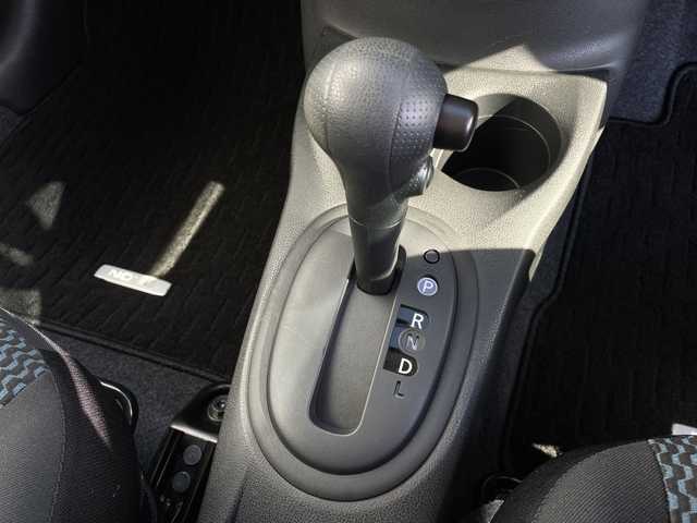 日産 ノート X エアロS V +セーフ 千葉県 2015(平27)年 2.3万km インペリアルアンバーP 純正ナビ/(フルセグTV/SD/CD/DVD/AM/FM/iPod)/衝突被害軽減システム/車線逸脱警報/横滑り防止装置/ETC/アイドリングストップ/フォグランプ/ウィンカーミラー/電動格納ミラー/純正15インチAW/シートリフター/プッシュスタート/スマートキー/フロアマット/ドアバイザー/スペアキー