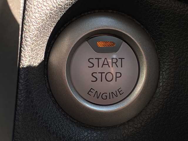 日産 ノート X エアロS V +セーフ 千葉県 2015(平27)年 2.3万km インペリアルアンバーP 純正ナビ/(フルセグTV/SD/CD/DVD/AM/FM/iPod)/衝突被害軽減システム/車線逸脱警報/横滑り防止装置/ETC/アイドリングストップ/フォグランプ/ウィンカーミラー/電動格納ミラー/純正15インチAW/シートリフター/プッシュスタート/スマートキー/フロアマット/ドアバイザー/スペアキー