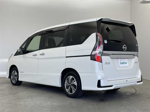 日産 セレナ e－パワー ハイウェイスター V 埼玉県 2021(令3)年 2万km ブリリアントホワイトパール 純正9インチディーラーOPナビ(Bluetooth/フルセグ/iPod/ミュージックサーバー/CD/DVD/USB)/純正フリップダウンモニター/デジタルインナーミラー/日産プロパイロット/アダプティブクルーズコントロール/アラウンドビューモニター/前後コーナーセンサー/前後純正ドライブレコーダー/社外センターコンソール/ビルトインETC/純正15インチアルミホイール/純正フロアマット/ドアバイザー/スペアキー