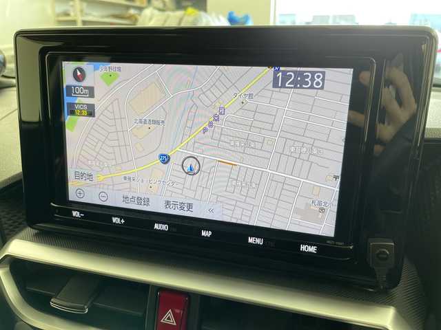 トヨタ ライズ Z 道央・札幌 2020(令2)年 5.3万km ブラックマイカメタリック/シャイニングホワイトパール ワンオーナー/純正SDナビ/AM/FM/CD/DVD/Bluetooth/フルセグTV/バックカメラ/全方位カメラ/ビルトインETC/前後ドライブレコーダー/レーダークルーズコントロール/衝突被害軽減ブレーキ/レーンキープアシスト/横滑り防止装置/アイドリングストップ/シートヒーター/オートライト/オートハイビーム/LEDライト/フォグランプ/スマートキー/プッシュスタート/電動格納ミラー/純正17インチAW/純正フロアマット/純正ドアバイザー/保証書/取扱説明書