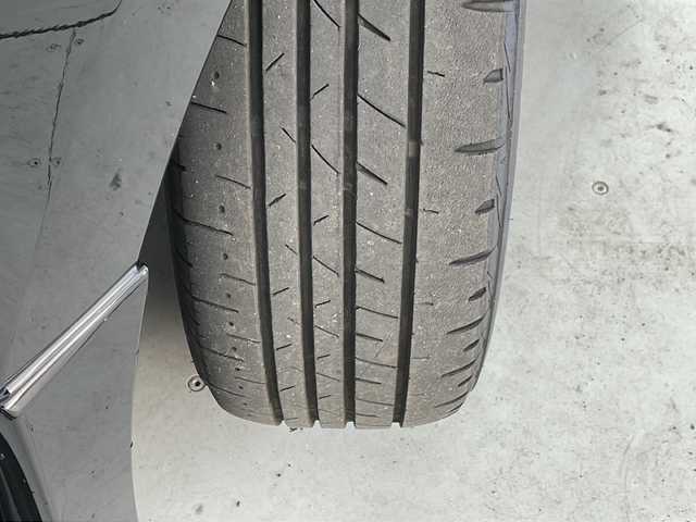 トヨタ ヴォクシー ZS 煌 宮城県 2018(平30)年 5.6万km ブラック 禁煙車/トヨタセーフティセンス/・プリクラッシュセーフティ/・レーンディパーチャーアラート/・オートハイビーム/純正10インチナビ/・CD.DVD.SD.BT/フルセグTV/バックモニター/両側パワースライドドア/LEDヘッドライト/フォグランプ/純正ドライブレコーダー/ビルトインETC/アイドリングストップ/横滑り防止装置/ステアリングスイッチ/プッシュスタート/スマートキー/純正16インチアルミホイール/社外フロアマット/後席ロールサンシェード/シートバックテーブル