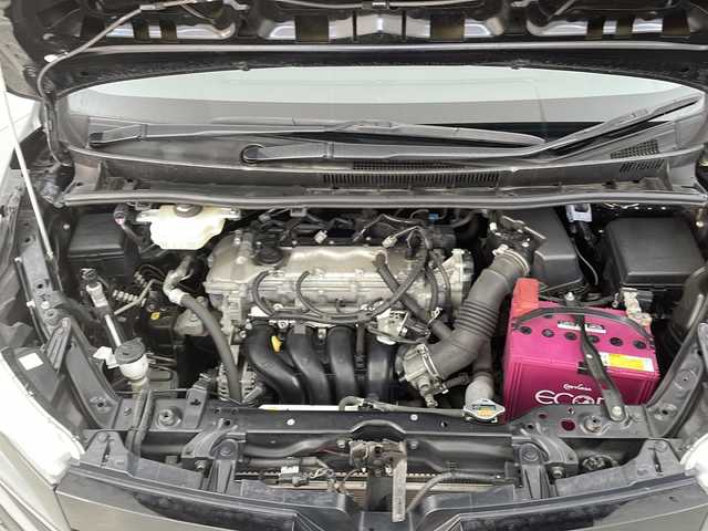 トヨタ ヴォクシー ZS 煌 宮城県 2018(平30)年 5.6万km ブラック 禁煙車/トヨタセーフティセンス/・プリクラッシュセーフティ/・レーンディパーチャーアラート/・オートハイビーム/純正10インチナビ/・CD.DVD.SD.BT/フルセグTV/バックモニター/両側パワースライドドア/LEDヘッドライト/フォグランプ/純正ドライブレコーダー/ビルトインETC/アイドリングストップ/横滑り防止装置/ステアリングスイッチ/プッシュスタート/スマートキー/純正16インチアルミホイール/社外フロアマット/後席ロールサンシェード/シートバックテーブル