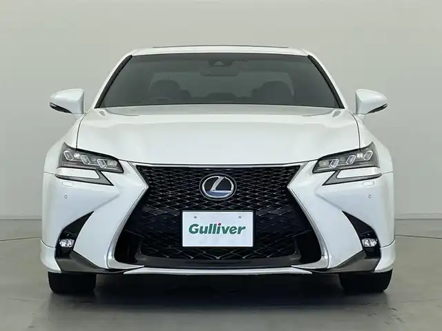 レクサス ＧＳ 300h Fスポーツ 群馬県 2016(平28)年 9.4万km ホワイトノーヴァガラスフレーク ムーンルーフ/3眼LEDヘッドライト/・アダプティブハイビーム/・ヘッドランプクリーナー/ブラインドスポットモニター/クリアランスソナー/バックソナー/パワートランクリッド/後席カーテンエアバッグ/―――――――――――――/純正12.3インチSDナビ/（フルセグTV/Bluetooth/SD/CD/DVD/Blu-ray/USB）/バックカメラ/前席シートヒーター/シートベンチレーション/ステアリングヒーター/運転席シートポジションメモリー/リアサンシェード/セーフティシステムプラス/・プリクラッシュセーフティ/・レーンキーピングアシスト/・レーダークルーズコントロール/ビルトインETC2.0