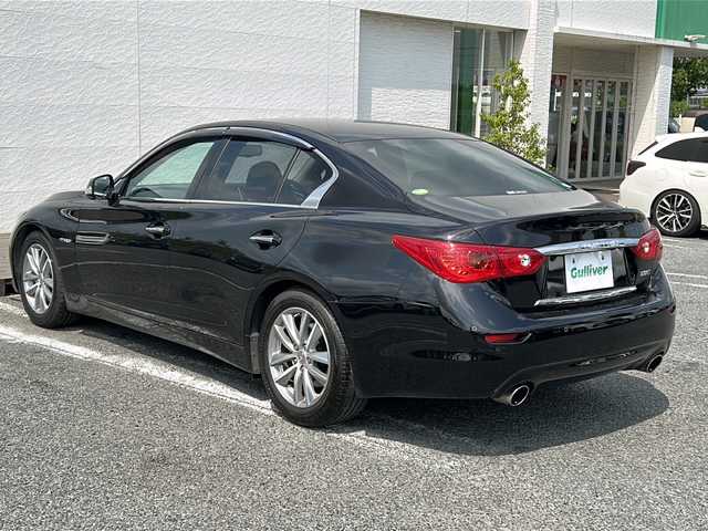 日産 スカイライン ハイブリッド 350GT Type P 千葉県 2015(平27)年 7.2万km 黒 メーカーナビ　全方位カメラ　黒革シート　シートヒーター　フルセグＴＶ　パワーシート　レーダークルーズ　ＥＴＣ　スマートキー　カーウィングス　オートライト　ＤＲＩＶＥＭＯＤＥ　ＡＵＸ　１７インチＡＷ