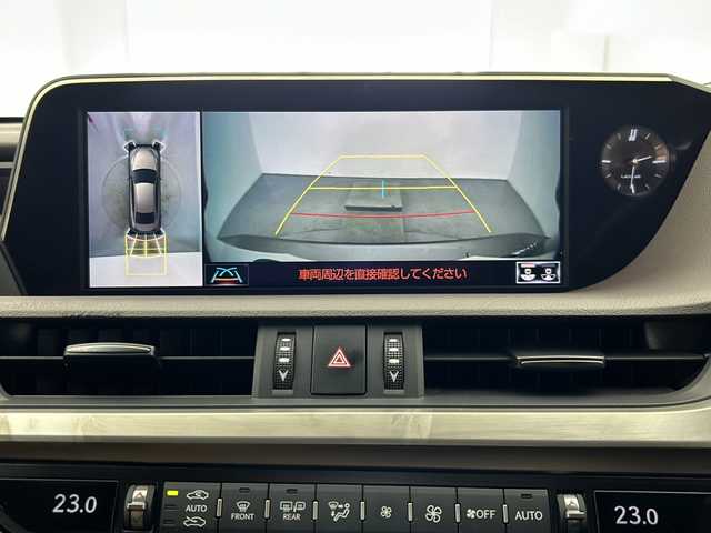 レクサス ＥＳ 300h バージョンL 宮城県 2019(平31)年 5.6万km ソニックチタニウム サンルーフ/三眼LEDヘッドランプ/ヘーゼル内装/純正ナビ/(AM/FM/SD/USB/BT/TV/AUX/CD/DVD/Miracast)/全方位カメラ/パノラミックビューモニター/ETC2.0/レーダークルーズコントロール/BSM/HUD/レザーシート/パワーシート/シートメモリー/シートヒーター/エアシート/パドルシフト/プッシュスタート/スマートキー/スペアキー×1/オートライト/オートマチックハイビーム/純正フロアマット/純正18インチアルミホイール/保証書/取扱説明書