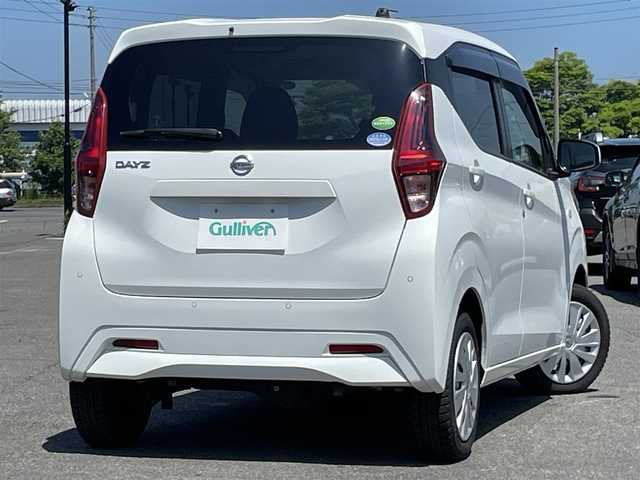 日産 デイズ ボレロ 道央・札幌 2020(令2)年 3.4万km ホワイト ４WD/社外オーディオ/AM/FM/CD/AUX/エマージェンシーブレーキ/横滑り防止装置/クリアランスソナー/アイドリングストップ/前席シートヒーター/リモコンキー/ハロゲンヘッドライト/ヘッドライトレベライザー/電動格納ミラー/フロアマット/ドアバイザー/スペアキー/鉄チンホイール付夏タイヤ積込/155/65/R14/2024年/山8mm
