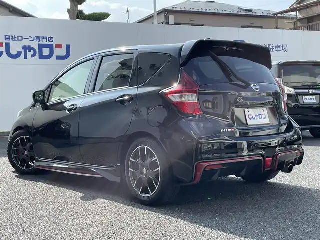 日産 ノート ニスモ 埼玉県 2016(平28)年 10.2万km スーパーブラック (株)IDOMが運営する【じしゃロン鳩ヶ谷店】の自社ローン専用車両になりますこちらは現金またはオートローンご利用時の価格です。自社ローンご希望の方は別途その旨お申付け下さい/登録時101406km/純正SDナ（MM316D-W）/　AM/FM/CD/DVD/MSV/Bluetooth/フルセグＴＶ/デジタルインナーミラー/全方位カメラ/ＥＴＣ/プッシュスタート/スマートキーx2/アイドリングストップ/ドライブレコーダー/ＮＩＳＭＯ専用スエード調スポーツシート/ＮＩＳＭＯ専用コンビハンドル/純正16インチアルミホイール/純正フロアマット/LEDヘッドライト/オートライト/フォグランプ/電動格納機能付きウインカーミラー/純正フロアマット