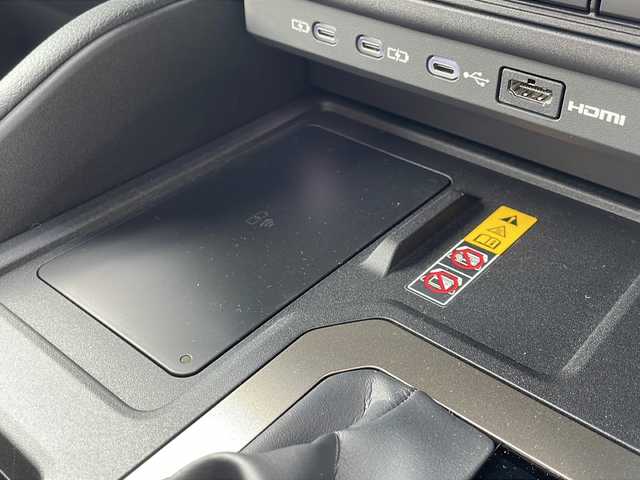トヨタ ランドクルーザー ２５０ VX ファーストエディション 青森県 2024(令6)年 0.1万km未満 茶 4WD/純正12.3型DAナビ・フルセグTV/JBLプレミアムサウンド/Bluetooth・USB・HDMI・ミラキャスト/パノラミックビューモニター/ムーンルーフ/茶革シート/前席ベンチレーション・ヒーター/運転席パワーシート/ステアリングヒーター/デジタルインナーミラー/おくだけ充電/パワーバックドア/セーフティセンス/トヨタチームメイト/プリクラッシュセーフティ/レーダークルーズコントロール/レーントレーシングアシスト/レーンディパーチャーアラート/オートマチックハイビーム/ブラインドスポットモニター/純正前後ドライブレコーダー/1～3列目充電用USB端子/純正ファーストエディションフロアマット/OP丸目LEDヘッドランプ/LEDフォグランプ/LEDリアフォグランプ/OP純正ヒッチメンバー/ブラックルーフレール/純正18インチアルミ
