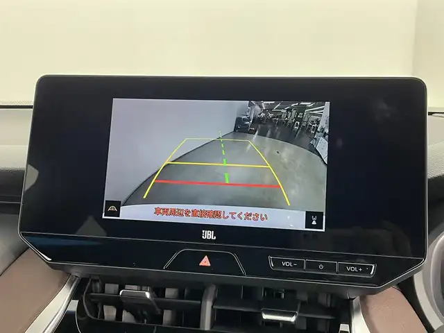 トヨタ ハリアー Z レザーパッケージ 道央・札幌 2023(令5)年 2.1万km プラチナホワイトパールマイカ ・4WD/・寒冷地仕様/・衝突被害軽減ブレーキ/・レーンキープアシスト/・レーダークルーズコントロール/・ブラインドスポットモニター/・メーカーナビ/・バックカメラ/・フルセグTV/・Bluetooth/・デジタルインナーミラー/・パワーシート/・シートヒーター&クーラー/・ステアリングヒーター/・パワーバックドア/・ドアロック連動ミラー