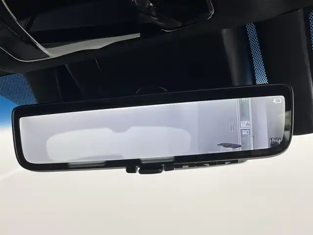トヨタ ハリアー Z レザーパッケージ 道央・札幌 2023(令5)年 2.1万km プラチナホワイトパールマイカ ・4WD/・寒冷地仕様/・衝突被害軽減ブレーキ/・レーンキープアシスト/・レーダークルーズコントロール/・ブラインドスポットモニター/・メーカーナビ/・バックカメラ/・フルセグTV/・Bluetooth/・デジタルインナーミラー/・パワーシート/・シートヒーター&クーラー/・ステアリングヒーター/・パワーバックドア/・ドアロック連動ミラー