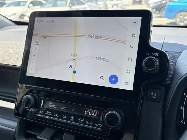 トヨタ シエンタ Z 徳島県 2023(令5)年 1.4万km ホワイトパールクリスタルシャイン メーカー10.5型ナビ/（ラジオ/BT/USB/フルセグ）/純正フリップダウンモニター/バックカメラ/全方位カメラ/両側電動スライドドア/ビルトインETC/前後ドライブレコーダー/コーナーセンサー/ブラインドスポットモニター/PKSB/DRIVEMODE/追従式クルーズコントロール/LEDヘッドライト/新車時保証書