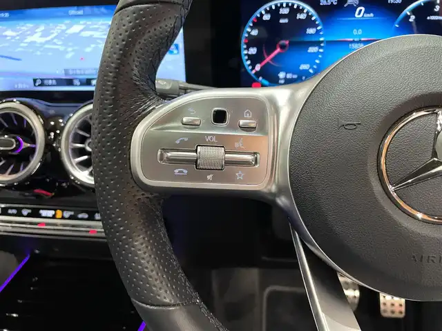 メルセデス・ベンツ Ｍ・ベンツ ＧＬＢ２００ｄ 4マチック AMGライン 道央・札幌 2021(令3)年 1.6万km コスモスブラック コスモスブラック/パノラミックスライディングルーフ/AMGレザーエクスクルーシブパッケージ/アドバンスドパッケージ/レーダーセーフティパッケージ/360°カメラ/本革シート/シートヒーター/メモリ付パワーシート/純正HDDナビ/フルセグテレビ/USB/BT
