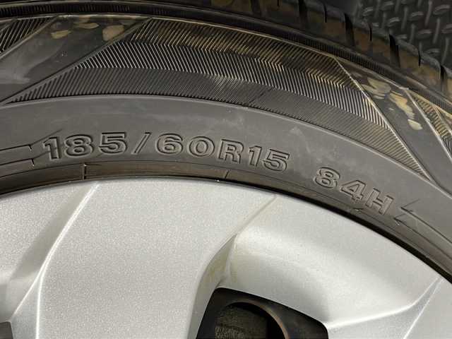 トヨタ シエンタ G クエロ 広島県 2017(平29)年 4.6万km クールボルドーガラスフレーク 禁煙車/純正ナビ/バックカメラ/両側パワースライドドア/ＥＴＣ/レーンキープアシスト/衝突被害軽減/オートマチックハイビーム/踏み間違い防止/ＬＥＤヘッドライト/フォグランプ/ステアリングスイッチ/ＤＶＤ/純正15インチアルミホイール(185/60/R15)/エアバッグ(運転席/助手席)