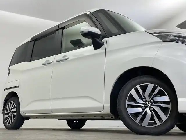 トヨタ ルーミー カスタムG 新潟県 2021(令3)年 4.7万km パールホワイトⅢ 禁煙車/純正メモリナビ/（BT/FM/AM/フルセグTV）/全周囲カメラ/ステアリングスイッチ/両側パワースライドドア/前後ドライブレコーダー/サンシェード/ドアバイザー/電格ミラー/ウィンカーミラー