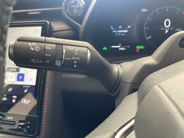 レクサス ＬＢＸ アクティブ 愛知県 2025(令7)年 0.3万km グレーⅡ 純正10型ディズプレイオーディオナビ/全方位カメラ/レーダークルーズコントロール/シートヒーター/バックカメラ/電動リアゲート/ヘッドアップディスプレイ/コーナーセンサー/純正アルミホイール/ETC2.0/ブラインドスポットモニター/LEDヘッドライト/ステアリングヒーター/オートマチックハイビーム/衝突軽減システム/Bluetooth/フルセグ/ステアリングスイッチ/スマートキー/プッシュスタート