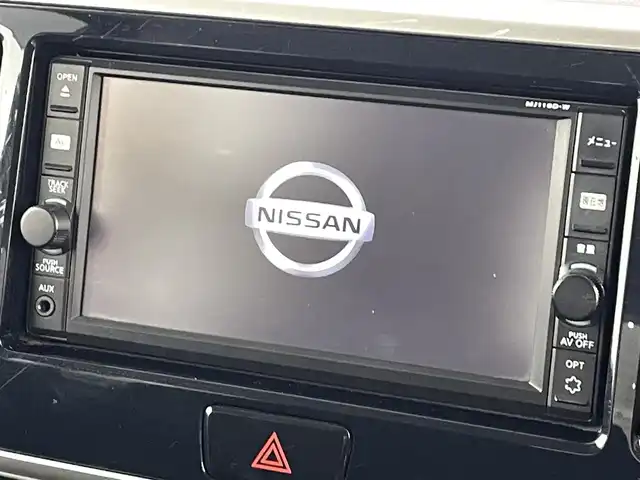 日産 デイズ ルークス HWS X Vセレクション 福島県 2016(平28)年 5.1万km ホワイトパール エマージェンシーブレーキ　/純正メモリナビゲーション　/【AM/FM/CD/Bluetooth/フルセグ】/型式:MJ116D-W/ＥＴＣ　/全方位カメラ　/両側パワースライドドア/革巻きステアリング　/プッシュスタート　/・スマートキー　/・スペアキー/ＨＩＤライト　/・フォグライト　/純正フロアマット/・保証書