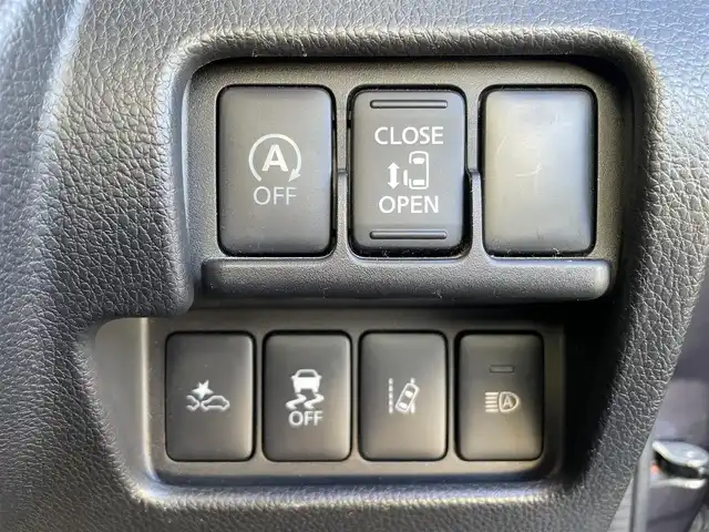 日産 デイズ ルークス ハイウェイスターX 岩手県 2019(令1)年 0.7万km プレミアムパープルP 純正/社外/SDナビ/AM/FM/CD/DVD/Bluetooth/フルセグTV/バックカメラ/アラウンドビューモニター/片側パワースライドドア/エマージェンシーブレーキ/横滑り防止装置/コーナーセンサー/アイドリングストップ/オートライト/オートハイビーム/LEDヘッドライト/フォグランプ/スマートキー/プッシュスタート/電動格納ミラー/社外14インチAW/純正フロアマット/ドアバイザー/保証書