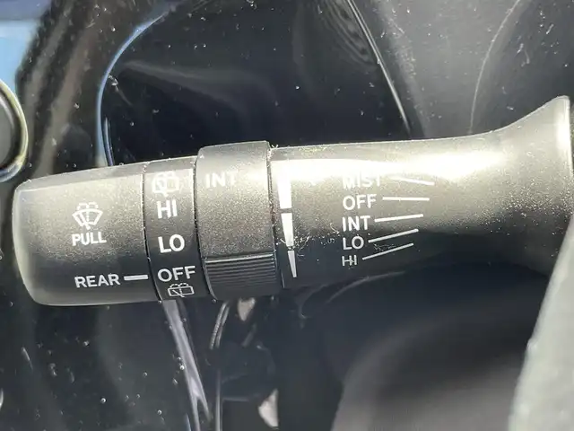 トヨタ アクア クロスオーバー 愛知県 2018(平30)年 7.9万km ホワイトパールクリスタルシャイン スマートキー/プッシュスタート/純正ナビ/バックカメラ/ビルトインETC/純正16インチAW/トヨタセーフティセンス/クリアランスソナー /オートライト/ドライブレコーダー/ハーフレザーシート/純正フロアマット/取説、保証書/スペアキー