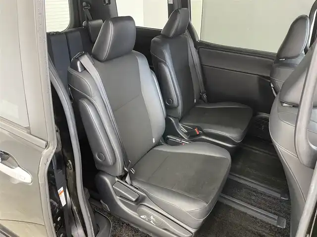 トヨタ ノア Si ダブルバイビーⅡ 埼玉県 2019(平31)年 4.1万km ブラック 純正１０インチナビ　バックカメラ　ビルトインＥＴＣ　前後ドライブレコーダー　セーフティセンス　クルーズコントロール　純正アルミホイール　スマートキー　オートハイビーム　ＬＥＤヘッドライト　地デジＴＶ