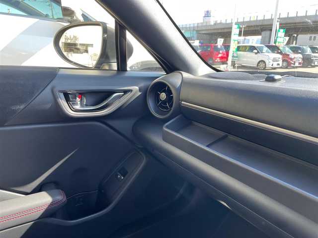 スバル ＢＲＺ S 石川県 2021(令3)年 3.1万km マグネタイトグレーメタリック 純正9型ナビ/フルセグTV/バックカメラ/LEDヘッドライト/ETC/ドライブレコーダー/STIスポイラー/フジツボマフラー/ハーフレザーシート/シートヒーター/純正アルミホイール/クルーズコントロール/オートエアコン/オートライト