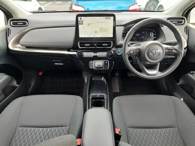 トヨタ アクア Z 東京都 2023(令5)年 0.8万km プラチナホワイトパールマイカ Toyota Safety Sense/・プリクラッシュセーフティ/・レーントレーシングアシスト/・オートマチックハイビーム/・レーダークルーズコントロール/・ブラインドスポットモニター/・クリアランスソナー/パノラミックビューモニター/プッシュスタート/純正10.5インチナビ/フルセグTV/ETC/100V電源/LEDヘッドライト/ドアバイザー/16インチ純正アルミホイール/スマートキー