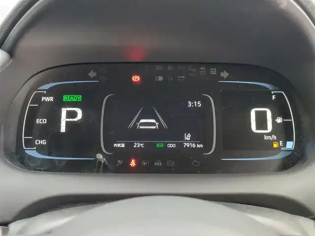 トヨタ アクア Z 東京都 2023(令5)年 0.8万km プラチナホワイトパールマイカ Toyota Safety Sense/・プリクラッシュセーフティ/・レーントレーシングアシスト/・オートマチックハイビーム/・レーダークルーズコントロール/・ブラインドスポットモニター/・クリアランスソナー/パノラミックビューモニター/プッシュスタート/純正10.5インチナビ/フルセグTV/ETC/100V電源/LEDヘッドライト/ドアバイザー/16インチ純正アルミホイール/スマートキー