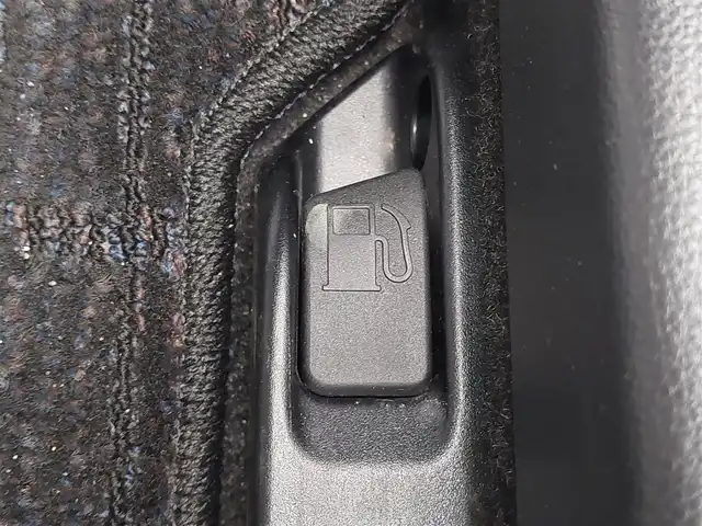 トヨタ アクア Z 東京都 2023(令5)年 0.8万km プラチナホワイトパールマイカ Toyota Safety Sense/・プリクラッシュセーフティ/・レーントレーシングアシスト/・オートマチックハイビーム/・レーダークルーズコントロール/・ブラインドスポットモニター/・クリアランスソナー/パノラミックビューモニター/プッシュスタート/純正10.5インチナビ/フルセグTV/ETC/100V電源/LEDヘッドライト/ドアバイザー/16インチ純正アルミホイール/スマートキー