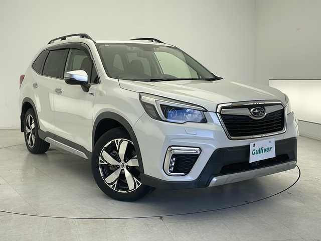 スバル フォレスター ハイブリッド 千葉県 2020(令2)年 4.3万km パール 衝突軽減ブレーキ/オートライト/パドルシフト/4WD/レーンキープアシスト/ヒートシーター/ステアリングヒーター/純正ナビ/（フルセグ/Bluetooth/USB/FM/AM）/ドライブレコーダー/レザーシート/パワーシート/ブラインドスポットモニター/パワーリアゲート/SRH/SRVD