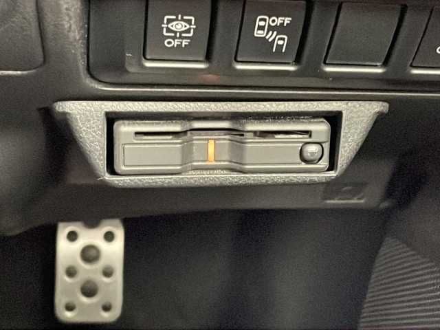 スバル フォレスター ハイブリッド 千葉県 2020(令2)年 4.3万km パール 衝突軽減ブレーキ/オートライト/パドルシフト/4WD/レーンキープアシスト/ヒートシーター/ステアリングヒーター/純正ナビ/（フルセグ/Bluetooth/USB/FM/AM）/ドライブレコーダー/レザーシート/パワーシート/ブラインドスポットモニター/パワーリアゲート/SRH/SRVD