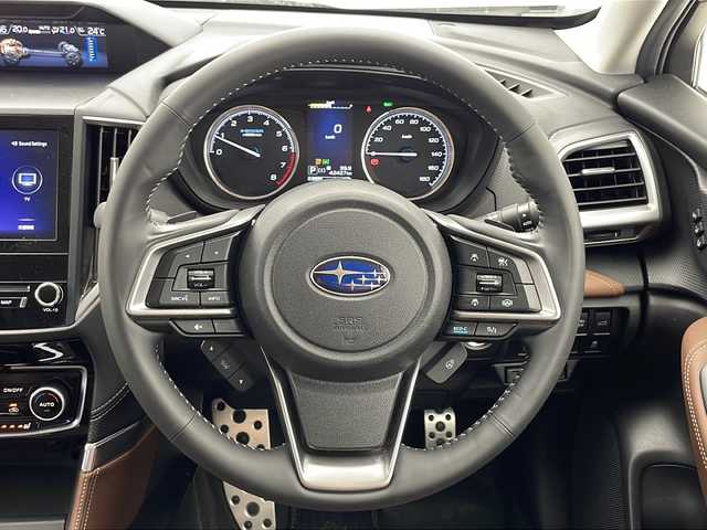 スバル フォレスター ハイブリッド 千葉県 2020(令2)年 4.3万km パール 衝突軽減ブレーキ/オートライト/パドルシフト/4WD/レーンキープアシスト/ヒートシーター/ステアリングヒーター/純正ナビ/（フルセグ/Bluetooth/USB/FM/AM）/ドライブレコーダー/レザーシート/パワーシート/ブラインドスポットモニター/パワーリアゲート/SRH/SRVD