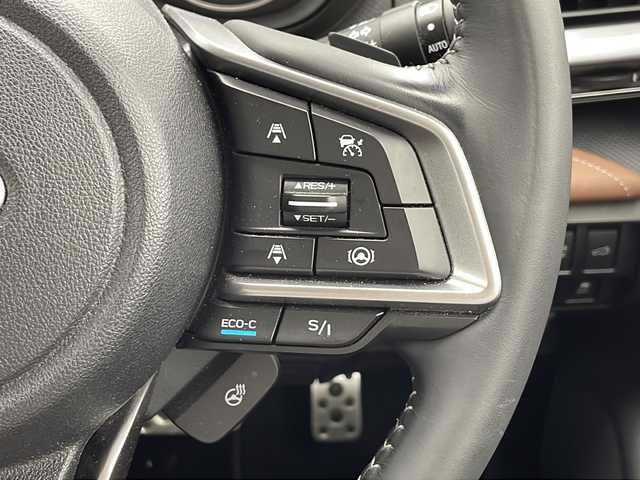 スバル フォレスター ハイブリッド 千葉県 2020(令2)年 4.3万km パール 衝突軽減ブレーキ/オートライト/パドルシフト/4WD/レーンキープアシスト/ヒートシーター/ステアリングヒーター/純正ナビ/（フルセグ/Bluetooth/USB/FM/AM）/ドライブレコーダー/レザーシート/パワーシート/ブラインドスポットモニター/パワーリアゲート/SRH/SRVD