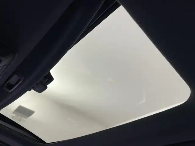 トヨタ エスティマ アエラス プレミアム 埼玉県 2019(令1)年 2.6万km ブラック/レッドマイカメタリック 2トーン 純正ナビ　バックカメラ　ビルトインＥＴＣ　前後ドライブレコーダー　ホンダセンシング　アダプティブクルーズコントロール　シートヒーター　純正アルミホイール　オートライト　ＬＥＤヘッドライト　地デジＴＶ