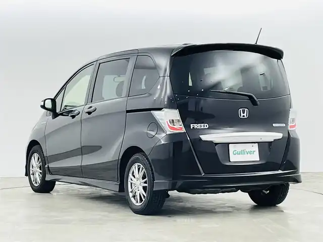ホンダ フリード ハイブリット ジャストセレクション 福島県 2012(平24)年 15.9万km プレミアムブラキッシュパール 純正ナビ/・型番；VXM-122VFi/・フルセグ/TV/BT/SD/USB/CD/DVD/iPod/AM/FM/バックカメラ/両側パワースライドドア/ハーフレザーシート/クルーズコントロール/オートライト/ETC/社外アルミホイール付きスタッドレスタイヤ/・積み込み純正アルミホイール付きサマータイヤ（185/65/15）/電動格納ミラー/・ウィンカーミラー/純正フロアマット/プッシュスタート/・スマートキー