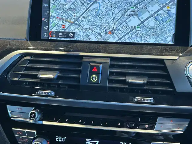 ＢＭＷ Ｘ３ xDrive20d Mスポーツ 宮城県 2018(平30)年 4.4万km ゴールド BMW Individualボディカラー：サン・ストーン（C1N）/セレクトパッケージ/　・電動パノラマガラスサンルーフ/　・リヤサイドウインドーローラーブラインド/　・harman/kardonサラウンドサウンドシステム/ハイラインパッケージ/　・ランバーサポート（D/N席）/　・リヤシートヒーティング/　・ヴァーネスカレザーシート/　・ポプラグレーファインウッドインテリアトリム/アクティブクルーズコントロール/レーンキープアシスト/ブラインドスポットモニター/ヘッドアップディスプレイ/iDriveナビゲーションシステム/フルセグTV/トップビューカメラ/純正19インチAW/コンフォートアクセス/パワーバックドア