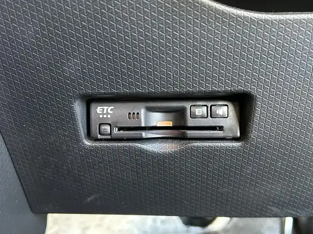 ダイハツ タント カスタム RS スタイルセレクション 鹿児島県 2022(令4)年 3.8万km シャイニングホワイトパール スマートアシスト/-衝突回避支援ブレーキ/-車線逸脱警報/‐レーンキープアシスト/Panasonicナビ　CN-HE01WD/(フルセグTV/Bluetooth/CD/DVD)/全方位カメラ/両側パワースライドドア/レーダークルーズコントロール/前後ドライブレコーダー/LEDヘッドライト/ハーフレザーシート/シートヒーター/純正15インチアルミホイール/スマートキー/ETC