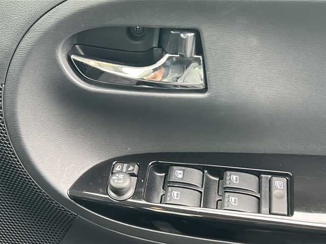 ダイハツ タント カスタム X 福岡県 2019(平31)年 1.2万km ブラックマイカメタリック 純正7インチナビ(AM/FM/CD/DVD/BT/フルセグTV)/Yupiteru　GPS＆レーダー探知機S310i/ETC/運転席シートヒーター/両側パワースライドドア/電動格納ミラー/トラクションコントロール/アイドリングストップ/プッシュスタート/オートライト/社外14インチアルミホイール