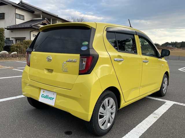 ダイハツ ミラ イース X SAⅢ 福島県 2018(平30)年 2.2万km レモンスカッシュクリスタルM ワンオーナー車/電動格納ミラー/リモコンキー/スペアキー１本/ＬＥＤライト/前後コーナーセンサー/Ｗエアバック/衝突被害軽減ブレーキ/ＡＢＳ/横滑り装置/純正アルミホイール