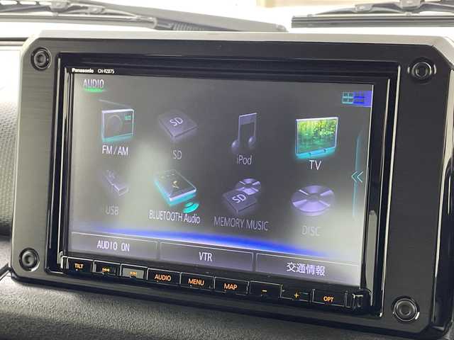 スズキ ジムニー シエラ JC 熊本県 2022(令4)年 1.7万km ピュアホワイトP 純正8型SDナビ/フルセグテレビ/CD/DVD/SD/Bluetooth/USB/バックカメラ/前ドライブレコーダー/クルーズコントロール/衝突軽減ブレーキ/レーンキープアシスト/スズキセーフティーサポート/ビルトインETC/革ハンドル/ハンドルリモコン/前席シートヒーター/アイドリングストップ/オートライト/フォグ/スマートキー/スペアキー/純正ラバーマット