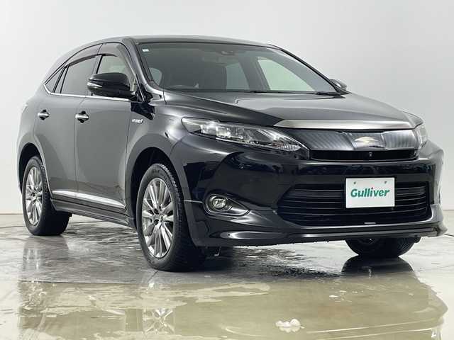トヨタ ハリアー ハイブリッド プレミアム アドバンスドP 道央・札幌 2014(平26)年 2.8万km ブラック ・４WD/ハイブリッド/寒冷地仕様/・トヨタセーフティセンス/・プリクラッシュセーフティ/・純正メーカーナビ/・JBLサウンドシステム/・DVD.CD.SD.BT./・パノラミックビューモニター/・ムーンルーフ/・レーダークルーズコントロール/・フロントリップスポイラー/・パワーバックドア/・ハーフレザーシート/パワーシート/・LEDライト/オートハイビーム/・ウッドコンビハンドル/・キー一体型純正エンジンスターター/・スマートキーｘ２/・置くだけ充電