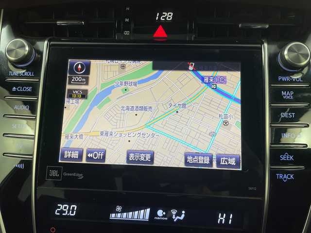 トヨタ ハリアー ハイブリッド プレミアム アドバンスドP 道央・札幌 2014(平26)年 2.8万km ブラック ・４WD/ハイブリッド/寒冷地仕様/・トヨタセーフティセンス/・プリクラッシュセーフティ/・純正メーカーナビ/・JBLサウンドシステム/・DVD.CD.SD.BT./・パノラミックビューモニター/・ムーンルーフ/・レーダークルーズコントロール/・フロントリップスポイラー/・パワーバックドア/・ハーフレザーシート/パワーシート/・LEDライト/オートハイビーム/・ウッドコンビハンドル/・キー一体型純正エンジンスターター/・スマートキーｘ２/・置くだけ充電