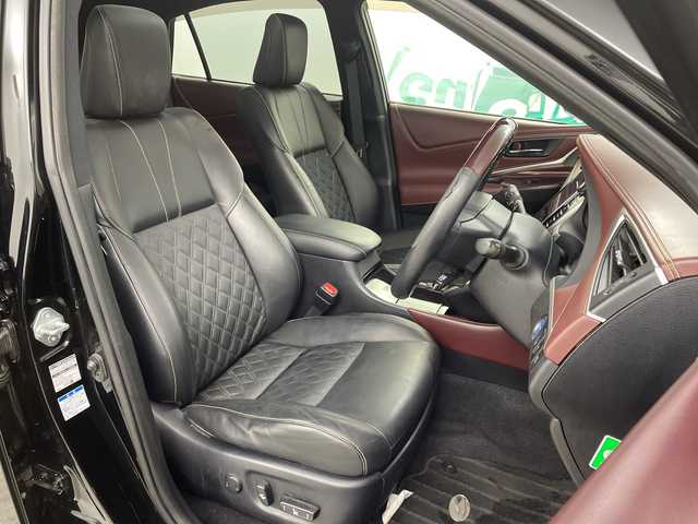 トヨタ ハリアー ハイブリッド プレミアム アドバンスドP 道央・札幌 2014(平26)年 2.8万km ブラック ・４WD/ハイブリッド/寒冷地仕様/・トヨタセーフティセンス/・プリクラッシュセーフティ/・純正メーカーナビ/・JBLサウンドシステム/・DVD.CD.SD.BT./・パノラミックビューモニター/・ムーンルーフ/・レーダークルーズコントロール/・フロントリップスポイラー/・パワーバックドア/・ハーフレザーシート/パワーシート/・LEDライト/オートハイビーム/・ウッドコンビハンドル/・キー一体型純正エンジンスターター/・スマートキーｘ２/・置くだけ充電