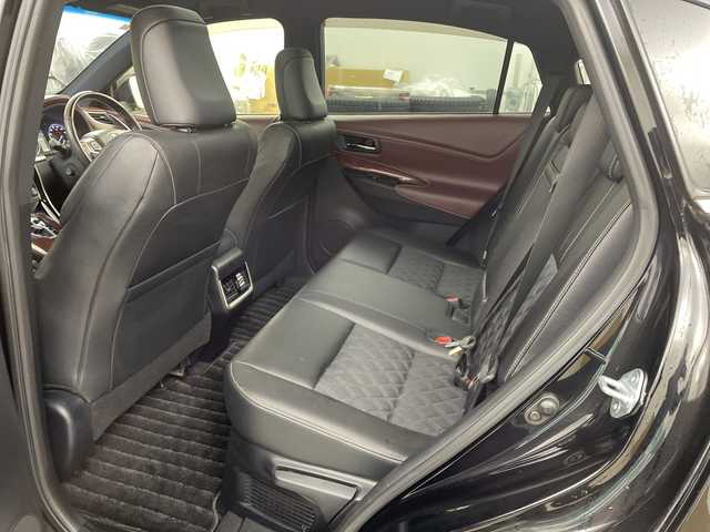 トヨタ ハリアー ハイブリッド プレミアム アドバンスドP 道央・札幌 2014(平26)年 2.8万km ブラック ・４WD/ハイブリッド/寒冷地仕様/・トヨタセーフティセンス/・プリクラッシュセーフティ/・純正メーカーナビ/・JBLサウンドシステム/・DVD.CD.SD.BT./・パノラミックビューモニター/・ムーンルーフ/・レーダークルーズコントロール/・フロントリップスポイラー/・パワーバックドア/・ハーフレザーシート/パワーシート/・LEDライト/オートハイビーム/・ウッドコンビハンドル/・キー一体型純正エンジンスターター/・スマートキーｘ２/・置くだけ充電