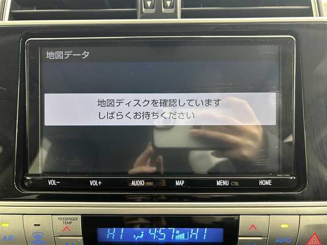 トヨタ ランドクルーザー プラド TZ－G 道央・札幌 2021(令3)年 3.3万km ホワイトパールクリスタルシャイン ・4WD/・寒冷地仕様/・サンルーフ/・純正メモリナビ/・CD/DVD/SD/BT/フルセグ/・バックカメラ/・ビルトインETC/・ドライブレコーダー/・トヨタセーフティセンス/・プリクラッシュセーフティ/・レーンキープアシスト/・レーダークルーズコントロール/・クリアランスソナー/・オートマチックハイビーム/・LEDヘッドライト/・ヘッドライトウォッシャー/・ダウンヒルアシストコントロール/・レザーシート/・前席パワーシート/・前席シートヒーター/・前席シートエアコン/・クールボックス/・プッシュスタート/・スマートキー/・純正フロアマット