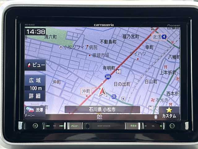 スズキ スペーシア HYBRID X 石川県 2018(平30)年 6万km ピュアホワイトP ・社外SDナビ(フルセグ・DVD・CD・FM・AM)/・両側パワースライドドア/・前席シートヒーター/・ベンチシート/・プッシュスタート/・４WD/・スペアキー(1本)/・コーナーセンサー(後ろのみ)/・サンシェード