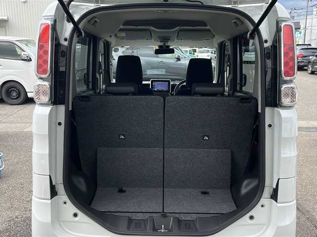 スズキ スペーシア HYBRID X 石川県 2018(平30)年 6万km ピュアホワイトP ・社外SDナビ(フルセグ・DVD・CD・FM・AM)/・両側パワースライドドア/・前席シートヒーター/・ベンチシート/・プッシュスタート/・４WD/・スペアキー(1本)/・コーナーセンサー(後ろのみ)/・サンシェード