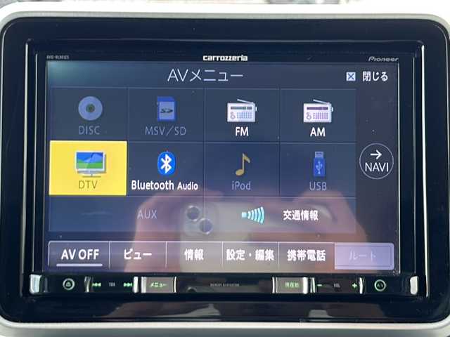 スズキ スペーシア HYBRID X 石川県 2018(平30)年 6万km ピュアホワイトP ・社外SDナビ(フルセグ・DVD・CD・FM・AM)/・両側パワースライドドア/・前席シートヒーター/・ベンチシート/・プッシュスタート/・４WD/・スペアキー(1本)/・コーナーセンサー(後ろのみ)/・サンシェード