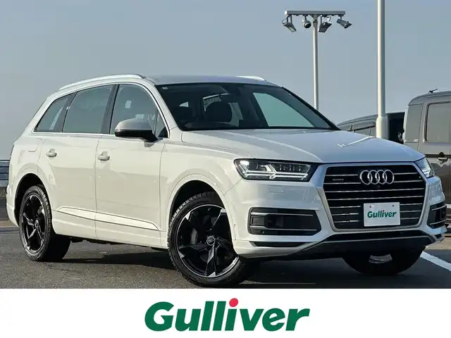 アウディ Ｑ７ 3．0TFSI クワトロ 島根県 2017(平29)年 6.8万km グレイシアホワイトメタリック 純正ナビ/CD/DVD/DTV/Bluetooth/バックカメラ/黒革シート/パワーシート/メモリーシート /シートヒーター /レーダークルーズコントロール/パワーバックドア /AW付きサマータイヤ積み込み/LEDオートライト/バーチャルコックピック/ビルトインETC