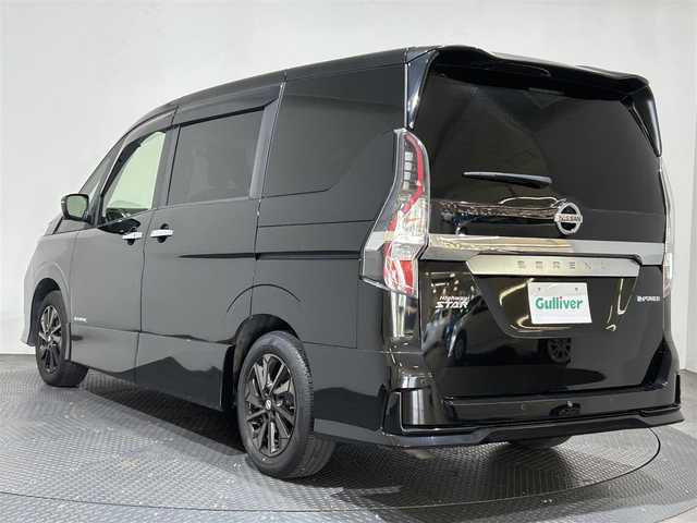 日産 セレナ e－パワー HWS V アーバンクロム 愛媛県 2022(令4)年 3.7万km ダイヤモンドブラック ・１０型ナビ/（フルセグＴＶ・ＢＴ・ＦＭＡＭ・ＳＤ・ＣＤ・ＤＶＤ）/・全方位カメラ　/・１１型後席モニター　/・ＥＴＣ　/・前方ドラレコ　/・プロパイロット　/・衝突軽減ブレーキ　/・レーンキープアシスト　/・レーダークルーズコントロール/・両側パワースライドドア/・ステアリングヒーター/・DN席シートヒーター
